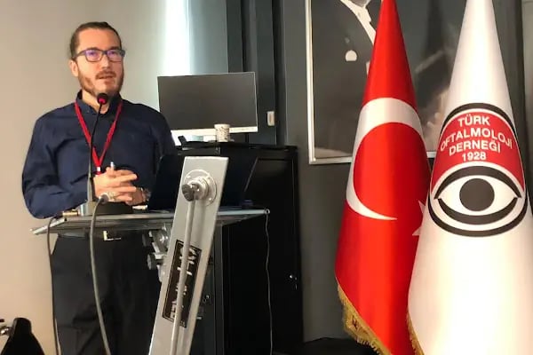 Prof. Dr. Uğur Emrah Altıparmak - Resim 11