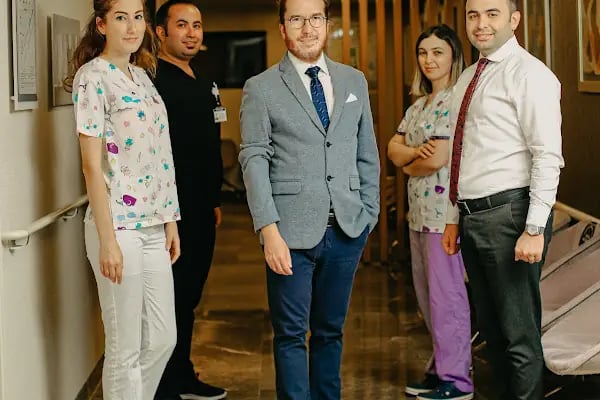 Prof. Dr. Uğur Emrah Altıparmak - Resim 17
