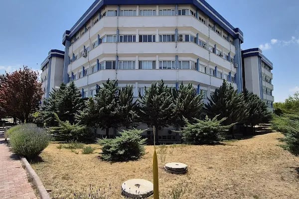 SELÇUK TIP FAKÜLTESİ HASTANESİ GÖZ POLİKLİNİĞİ - Resim 2