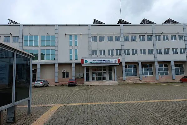 Ondokuz Mayıs Üniversitesi Yeşilyurt Demir Çelik Meslek Yüksek Okulu - Resim 3