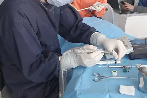 Uzman Denta Clinic - Ağız ve Diş Sağlığı - Resim 20