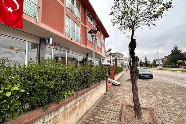 Uzman Denta Clinic - Ağız ve Diş Sağlığı - Resim 3