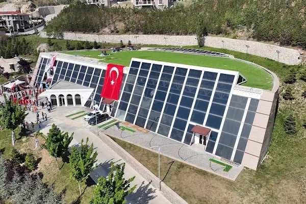 Kuzey Yıldızı Yüzme Havuzu ve Fitness - Resim 2