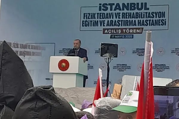 İstanbul Fizik Tedavi Rehabilitasyon Eğitim Ve Araştırma Hastanesi - Resim 17