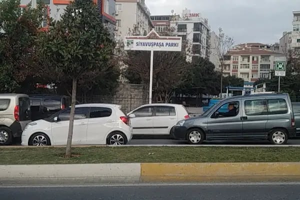 İstanbul Fizik Tedavi Rehabilitasyon Eğitim Ve Araştırma Hastanesi - Resim 9
