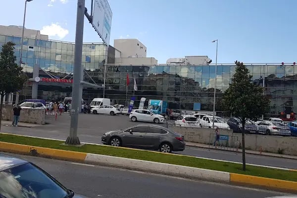 İstanbul Fizik Tedavi Rehabilitasyon Eğitim Ve Araştırma Hastanesi - Resim 3