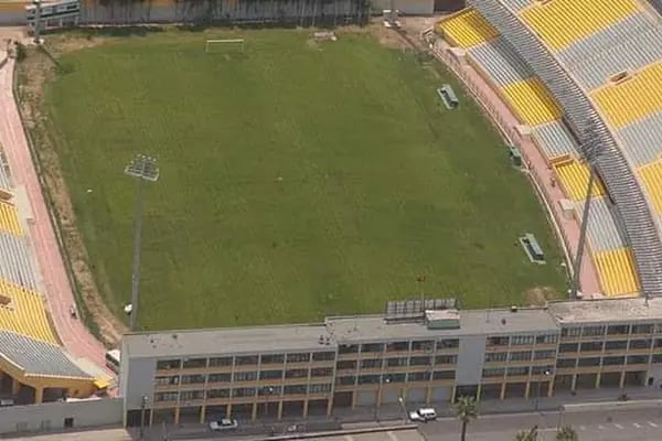 Alsancak Mustafa Denizli Stadyumu - Resim 20