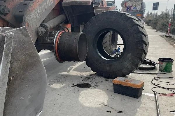Arısoy oto lastik - Resim 18