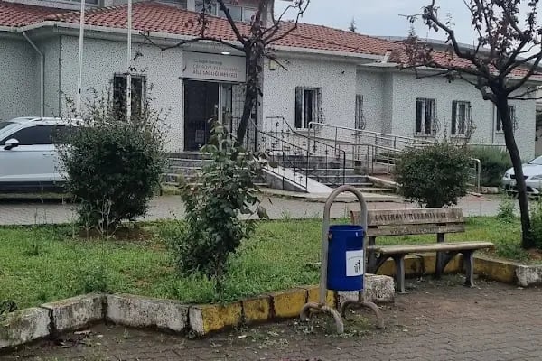 T.C. Sağlık Bakanlığı Çayirova İpek Harmancı Aile Sağlığı Merkezi - Resim 3