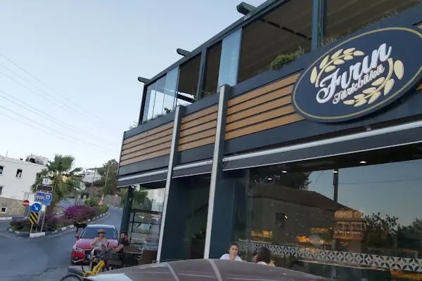 Rapunsel Cafe&amp;Patisserie - Resim 11