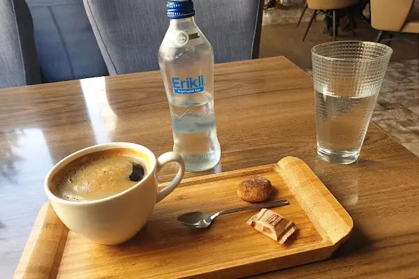 CEZVEE CAFE RESTORAN - Resim 7