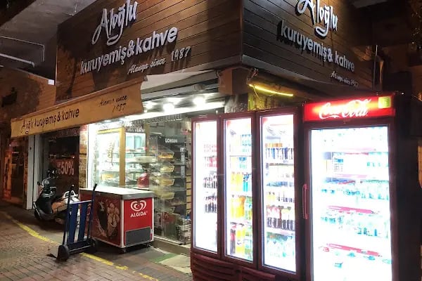 Alanya Nokta Çay &amp; Tost Evi - Resim 2