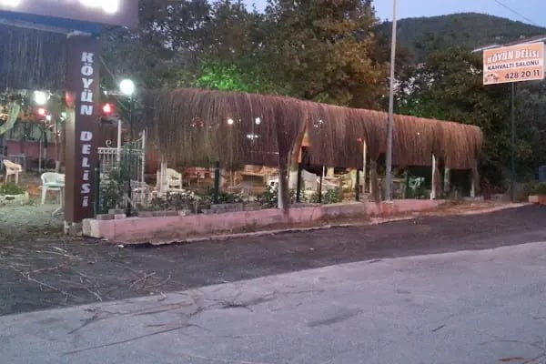 kaynaklar köyün delisi kahvaltı salonu - Resim 4