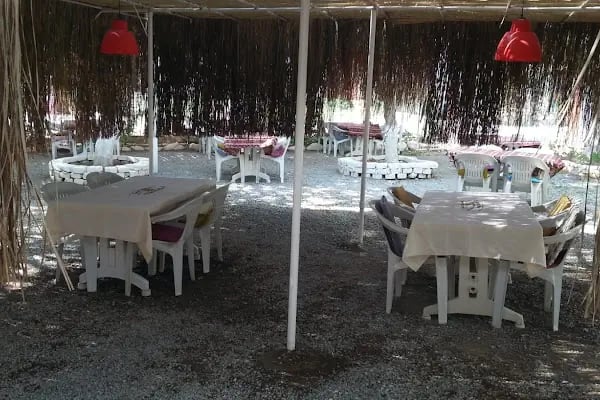 kaynaklar köyün delisi kahvaltı salonu - Resim 8