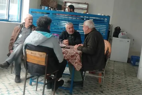 Girbas Kıraathanesi - Resim 2