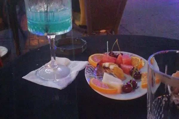 Küçük Adam (Cafe &amp; Pub) - Resim 4