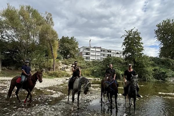 Kazdağları Binicilik Atlı Sporlar Kulübü Eğitim Merkezi - Resim 10