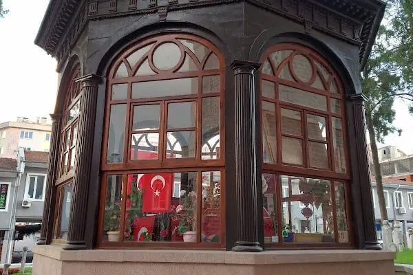 ZAĞNOS PAŞA TÜRBESİ - Resim 2