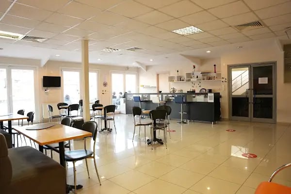 Just English Dil Okulları Maltepe - Resim 1