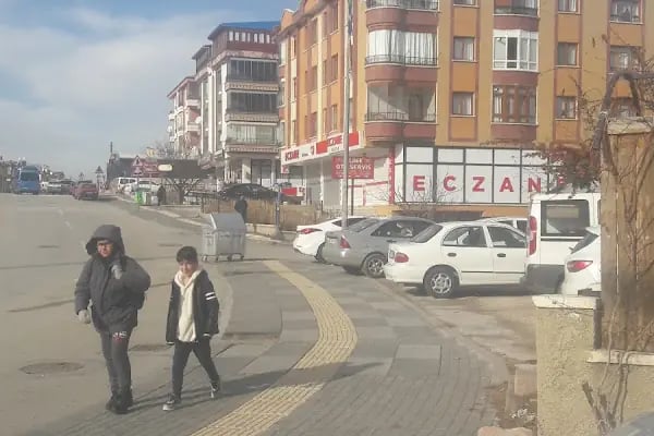 Köseoğlu Eczanesi - Resim 3