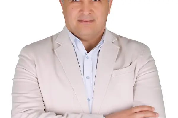 Deniz 2 Fotoğraf Stüdyosu - Resim 4