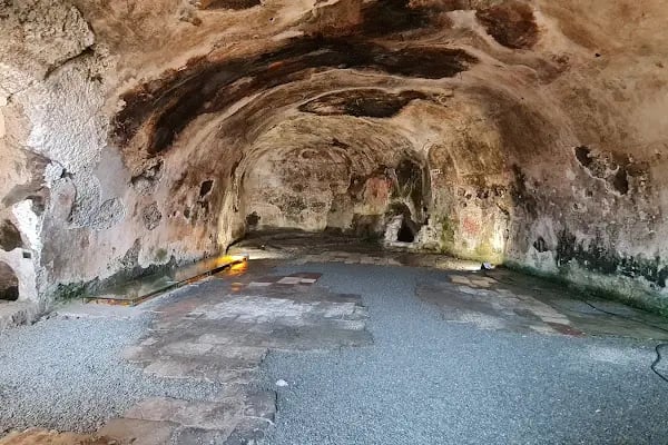 Kızlar Manastırı - Resim 7