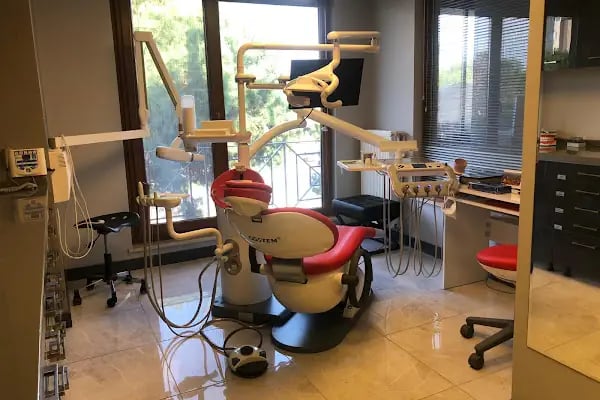 Özel Burhanoğlu Ağız ve Diş Sağlığı Polikliniği - Resim 6