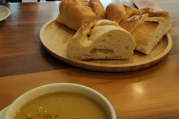 Öz Boğaziçi Etli Pide Salonu - Resim 3