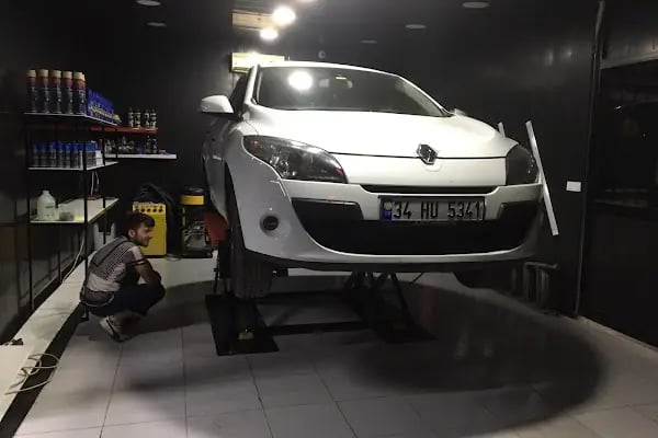 VIPARK EXCLUSIVE CAR CARE ÖZEL ARAÇ BAKIM MERKEZI - Resim 4