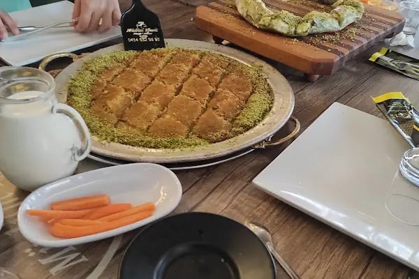 Meşhur Kebap Salonu - Resim 2
