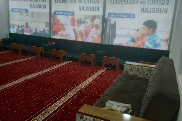 Birecik Gençlik Merkezi - Resim 4
