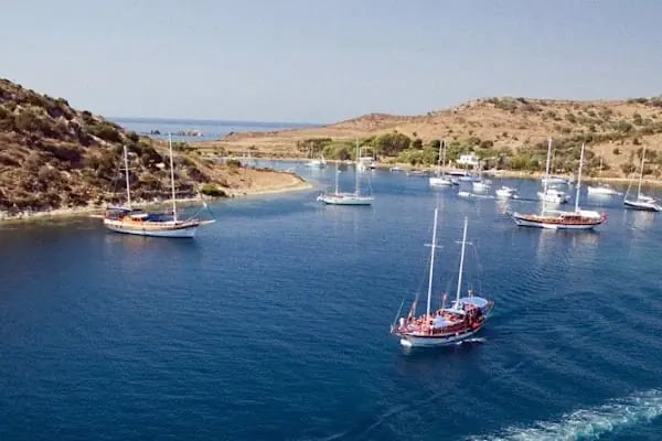 Bodrum Tekne Kiralama - Renkli Tatil - Resim 17