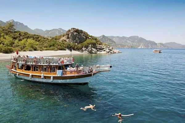 Bodrum Tekne Kiralama - Renkli Tatil - Resim 4