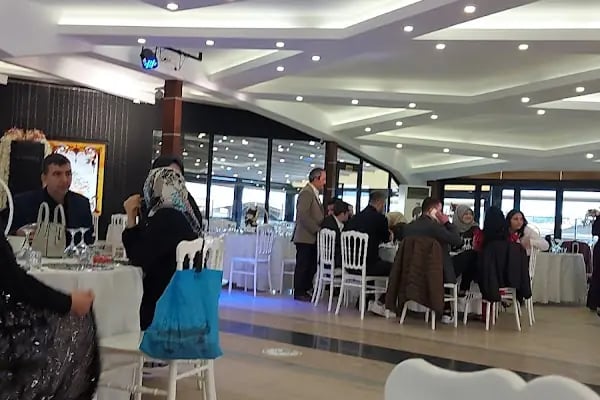 By Peker Düğün Salonu - Resim 1