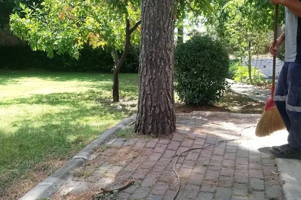 Cumhuriyet Meydanı - Resim 15