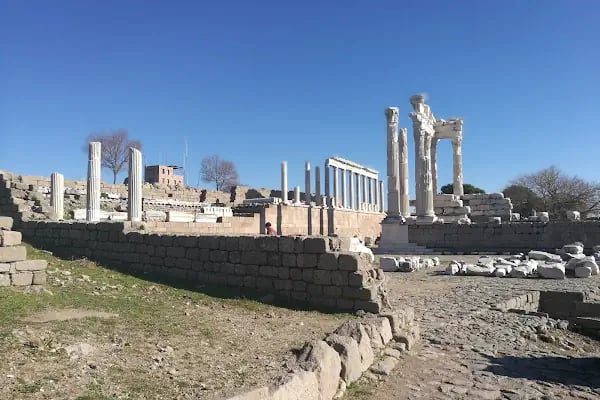Cumhuriyet Meydanı - Resim 19