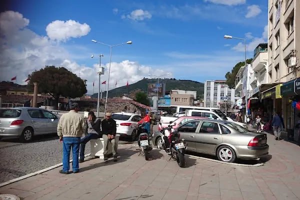 Cumhuriyet Meydanı - Resim 9