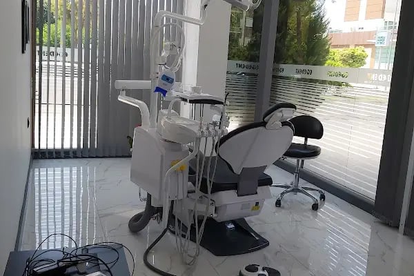 Özel Egedent Ağız ve Diş Sağlığı Polikliniği - Resim 18