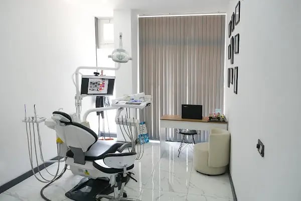 Özel Egedent Ağız ve Diş Sağlığı Polikliniği - Resim 2