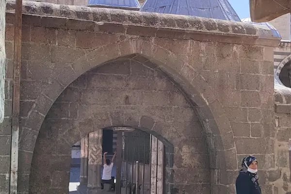 Behram Paşa Camii - Resim 6