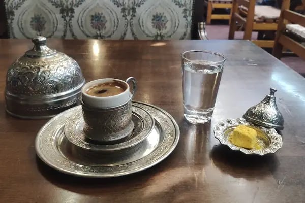 TARİHİ HAMAMÖNÜ KAHVECİSİ - Resim 3
