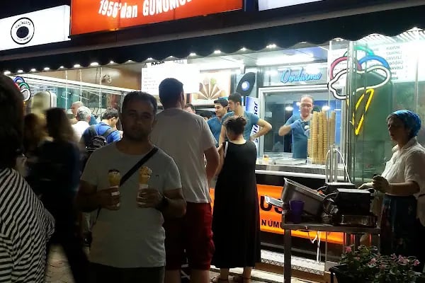 Halim Usta Kornet Dondurma - Resim 8