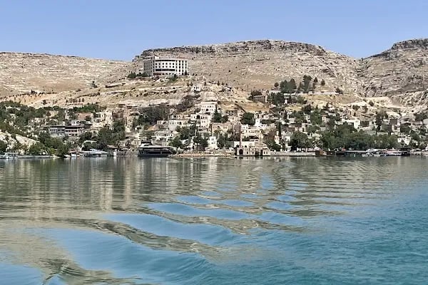 HALFETİ SAKLI CENNET - Resim 3