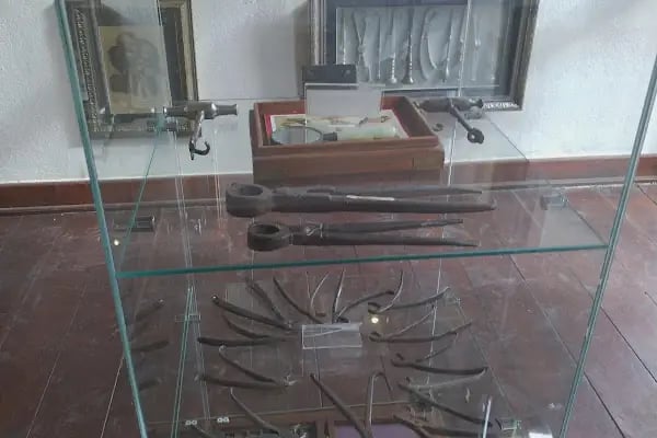 İlter UZEL Tıp ve Diş Hekimliği Müzesi - Resim 18