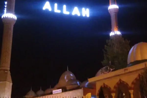 G. H. Kuşçuoğlu Tevhid Cami - Resim 10
