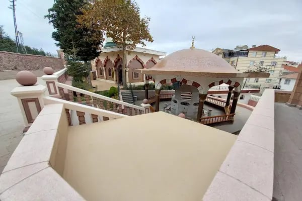 G. H. Kuşçuoğlu Tevhid Cami - Resim 7