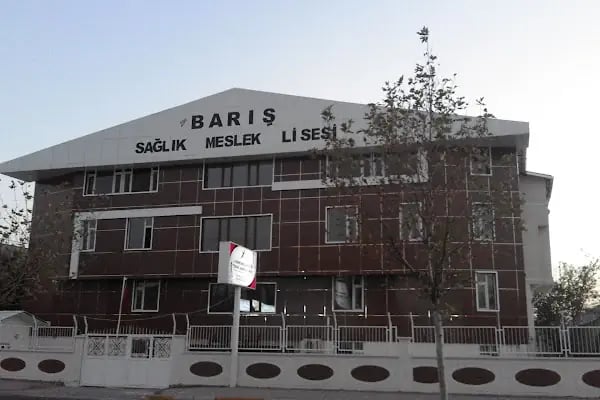 ÖZEL DİYARBAKIR BARIŞ ANADOLU LİSESİ~ÖZEL BARIŞ SAĞLIK MESLEK LİSESİ - Resim 3