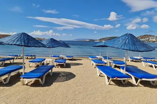Nagi Beach Hotel - Resim 6