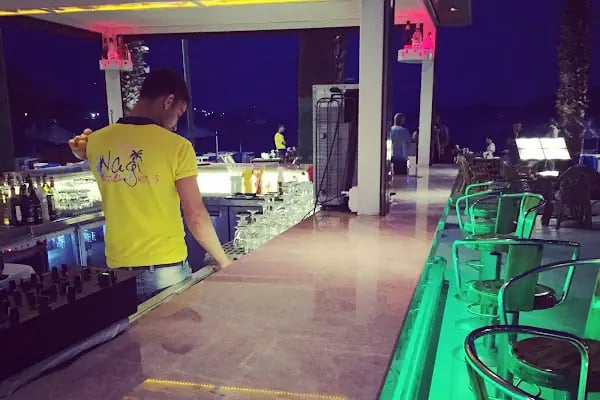 Nagi Beach Hotel - Resim 9
