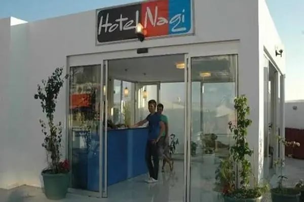Nagi Beach Hotel - Resim 7